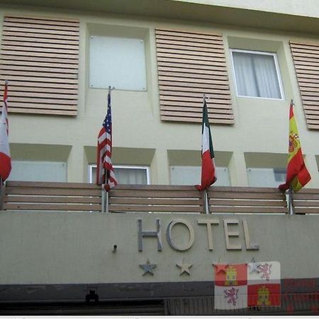 Hotel Castilla Y Leon Guadalajara Eksteriør bilde