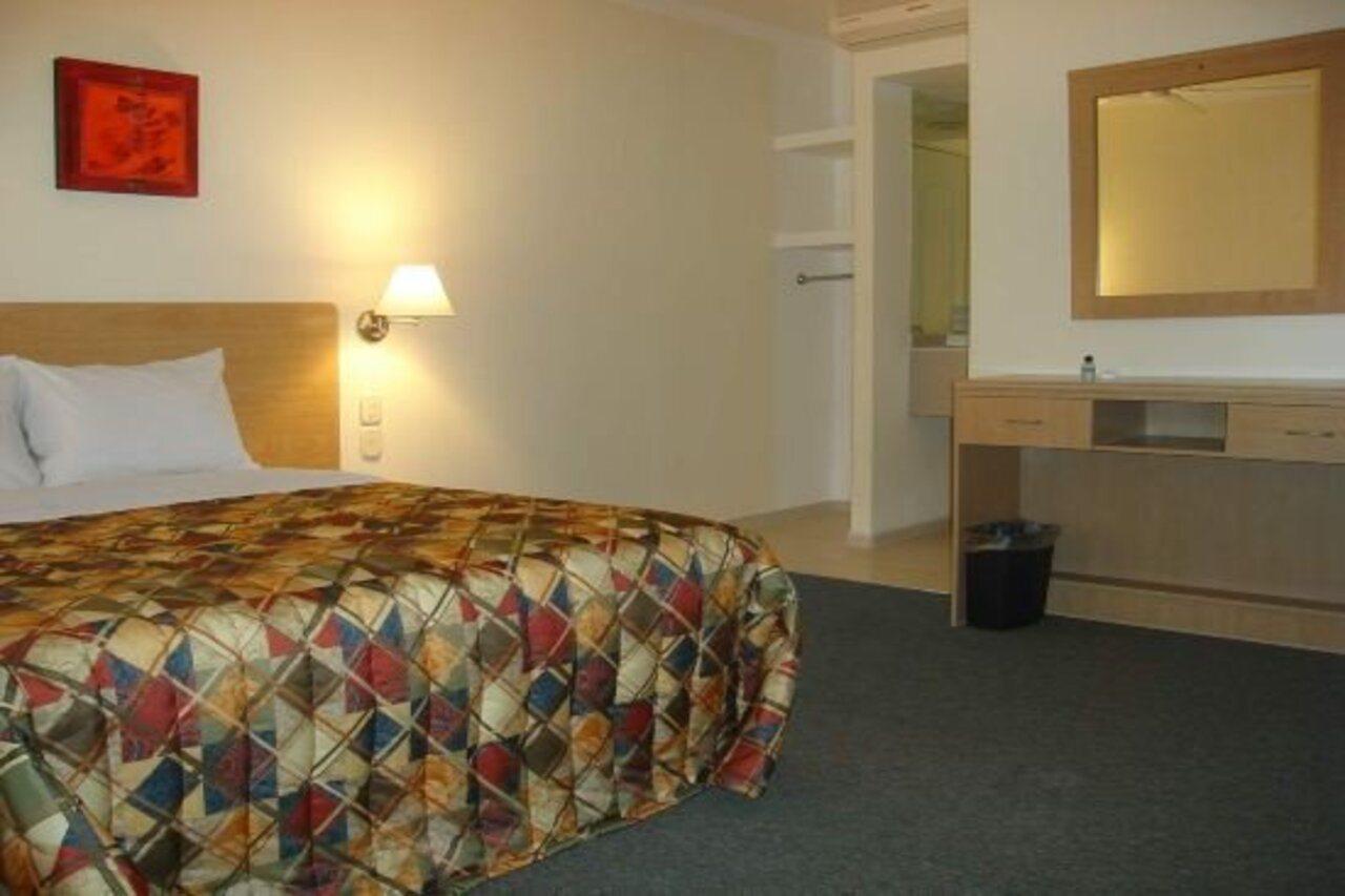Hotel Castilla Y Leon Guadalajara Eksteriør bilde