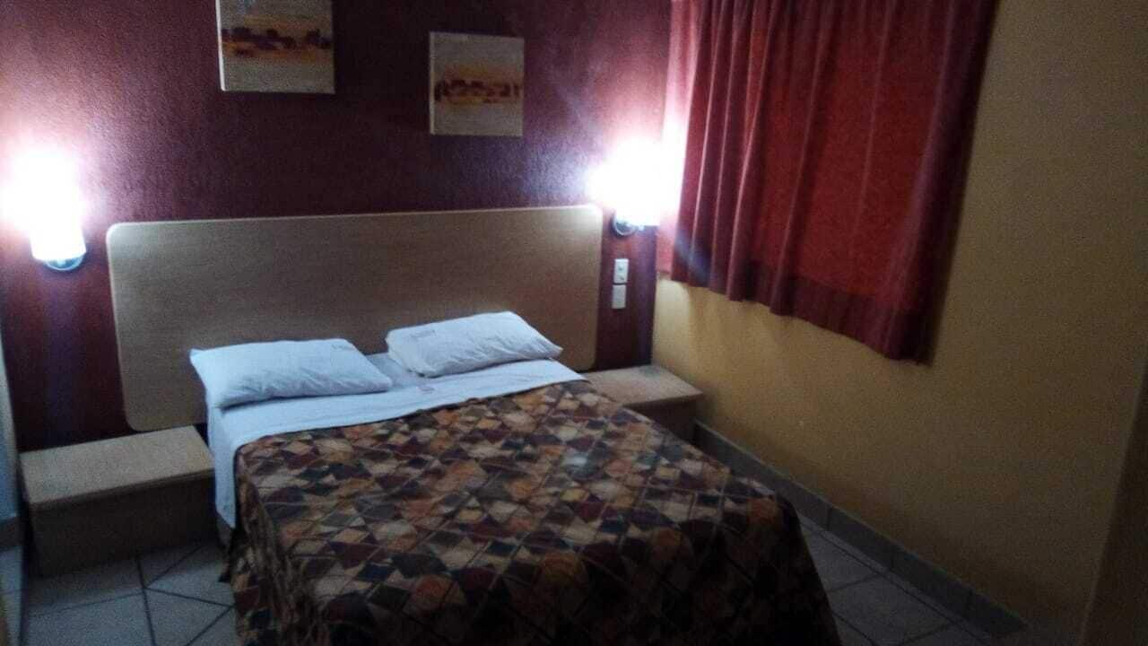 Hotel Castilla Y Leon Guadalajara Eksteriør bilde